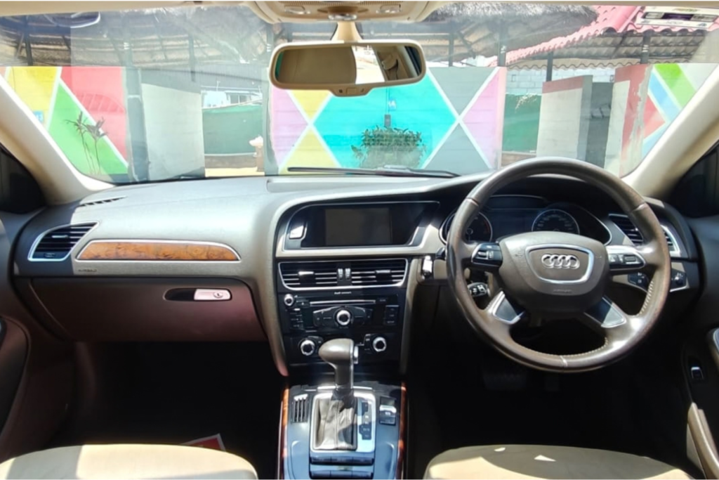 Audi A4 - 2012 - 7